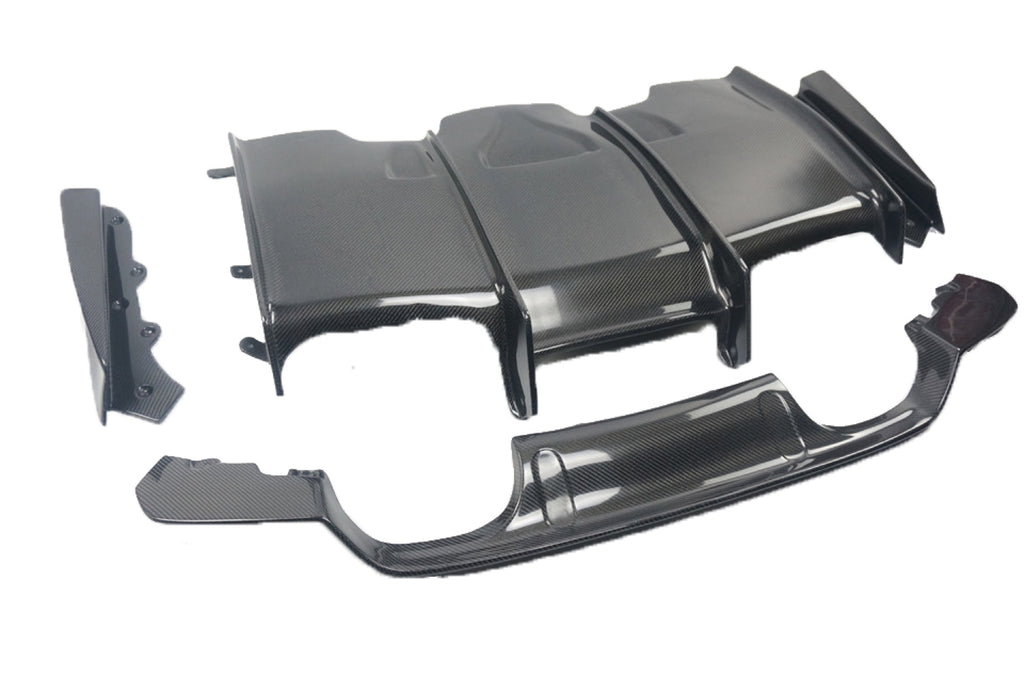 PSM Style Carbon Fiber Rear Diffuser - BMW F82 M4 (1)