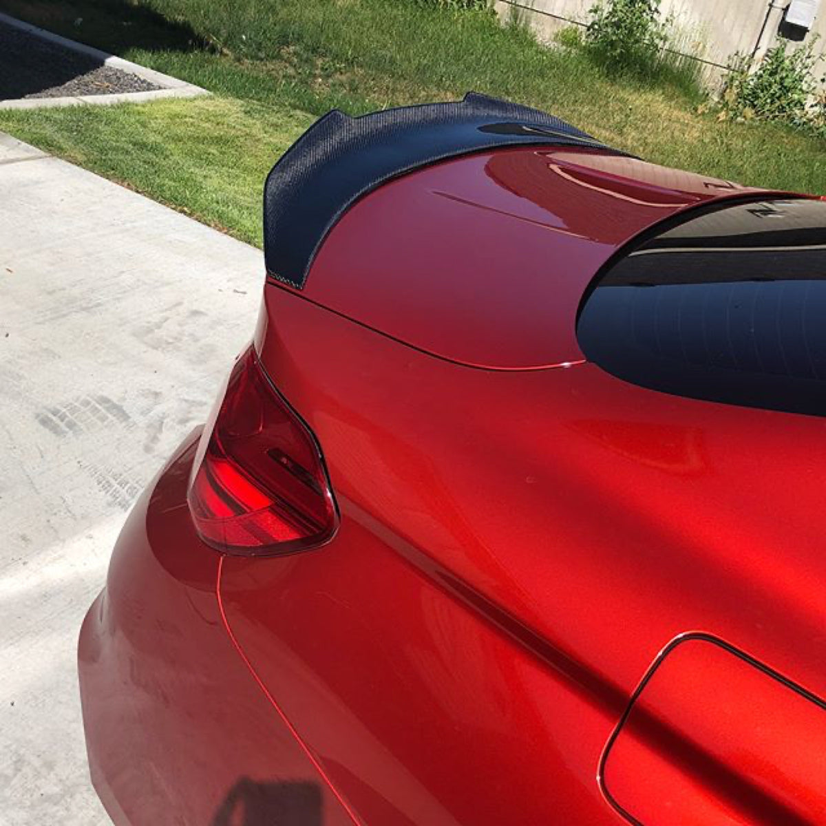 PSM Style High Kick Carbon Fiber Trunk Spoiler - BMW F82/F83 M4 (1)