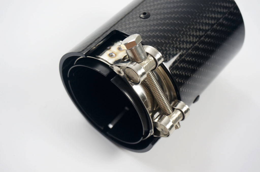 MB Style Carbon Fiber Exhaust Tips - BMW F82 M4 (1)