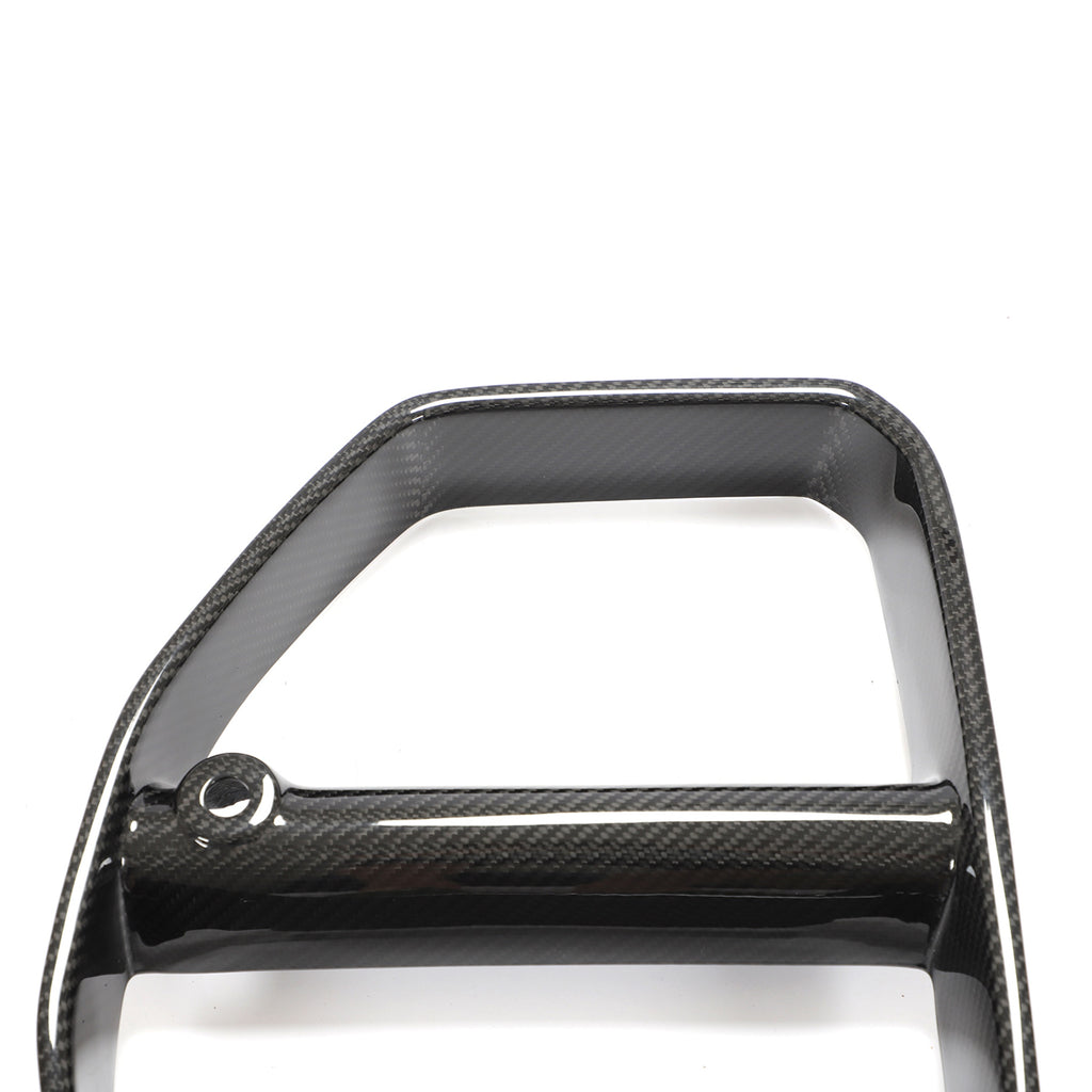 V Style Carbon Fiber Front Grilles - BMW G80 M3 & G82/G83 M4 (2)