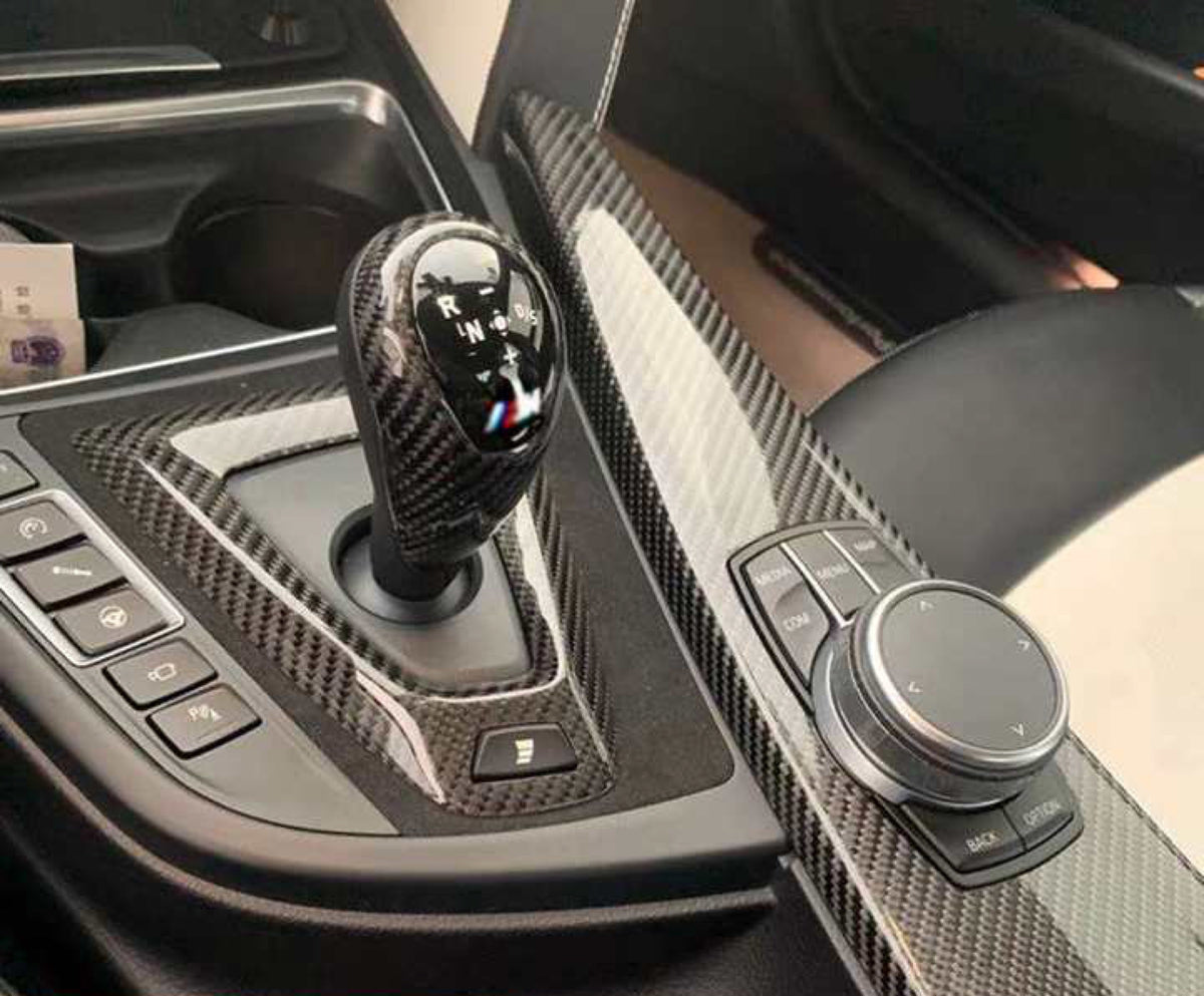 Carbon Fiber Gear Shift Trim - BMW F82 M4 (7)