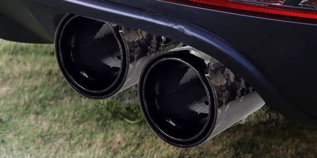 BL Style Carbon Fiber Exhaust Tips - BMW F82 M4 (7)