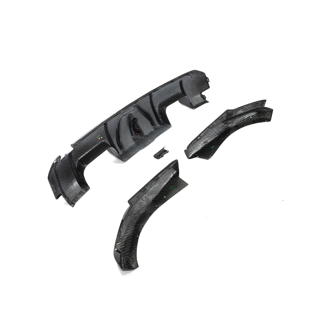 3D Style Carbon Fiber Rear Diffuser - BMW G80 M3 & G82/G83 M4 (7)